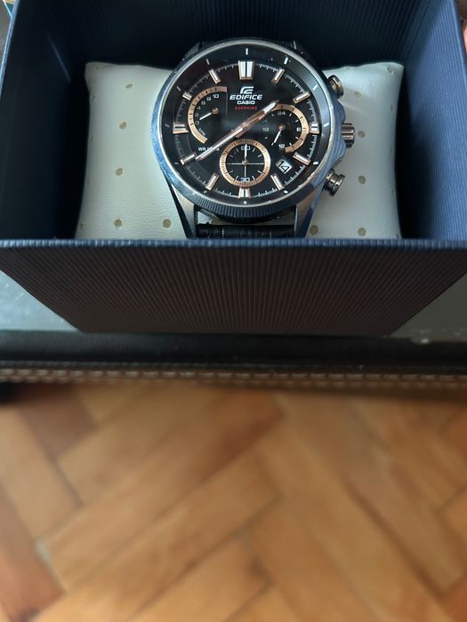 Часовник Casio Edifice EFB-550L
