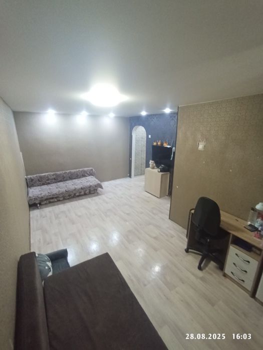 Продам 1- комнатную квартиру