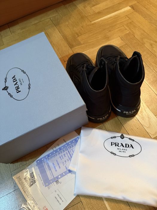 Кроссовки Prada 37 рр