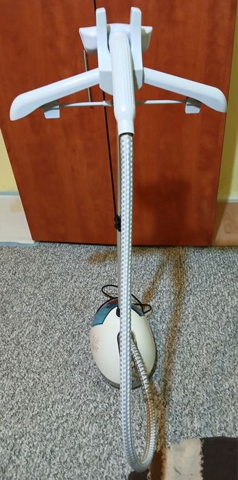 Vând urgent fier  pentru  călcat  cu aburi