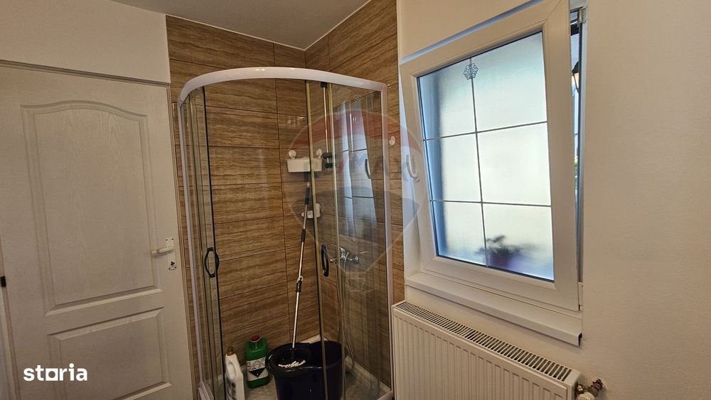 Casă / Vilă de lux, 6 camere, Liteni-Moara, Suceava
