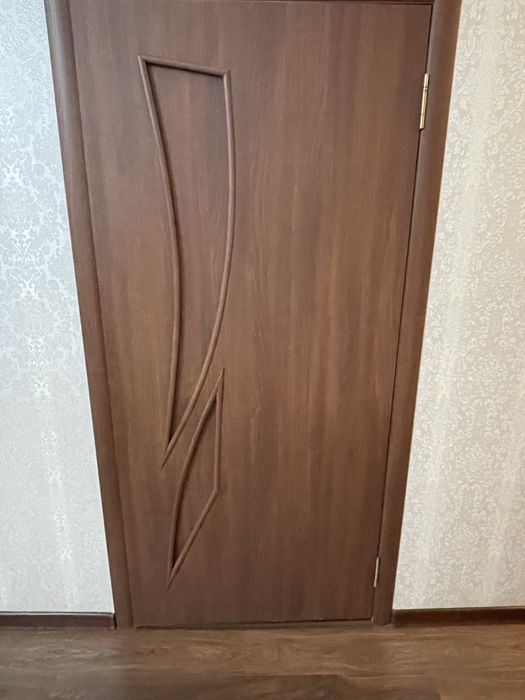 Двери межкомнатные 7шт