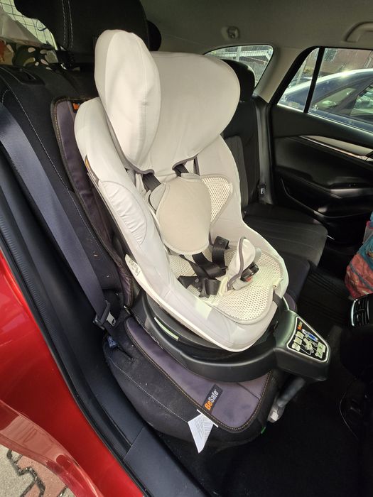 Besafe iziTurn M i-size