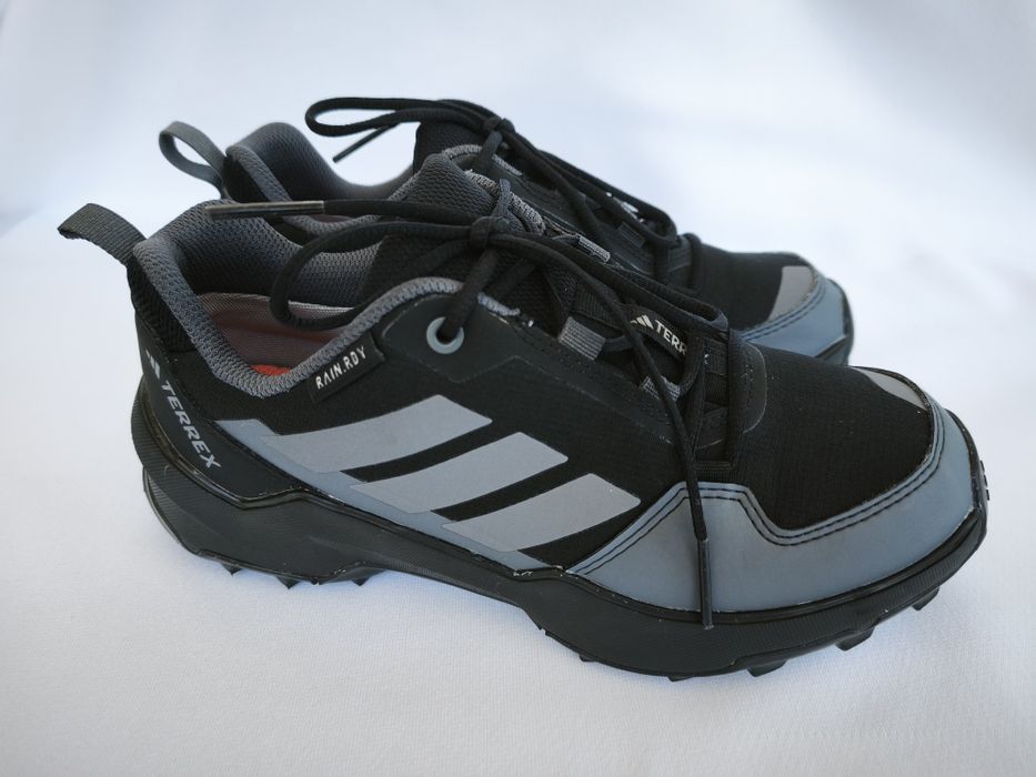 Adidas Terrex, оригинални маратонки, номер 35