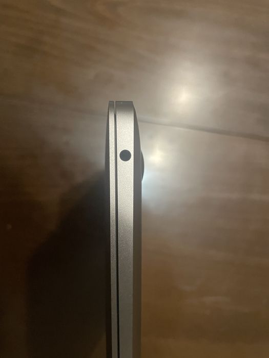 Macbook air 13 256 gb + magic mouse