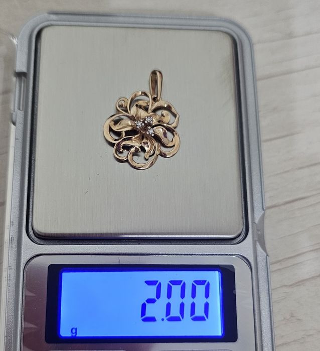 Кулон дорика красное золота