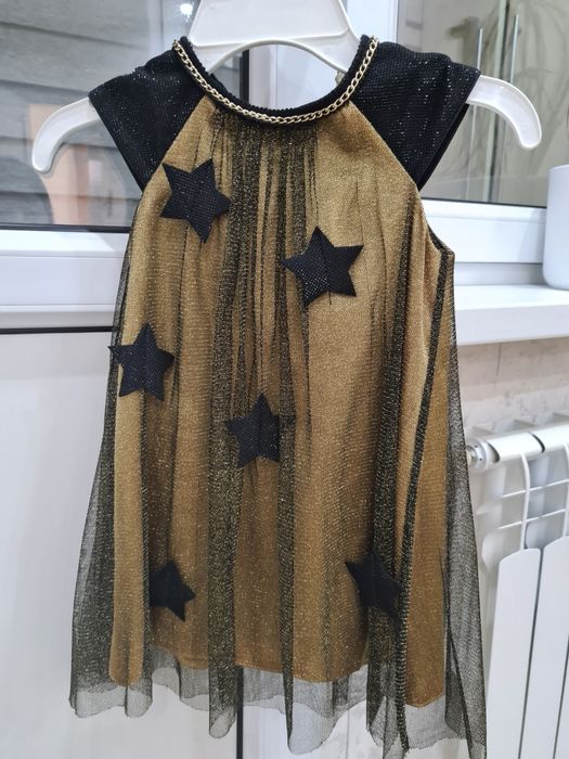 Продам платья для девочек