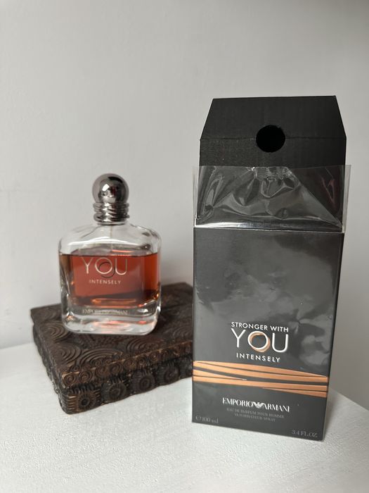 Emporio Armani Strong with you Intensely