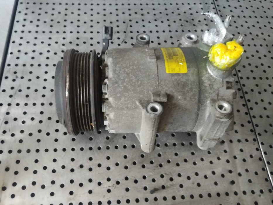 compresor clima ac 1.5 tdci ugjc ford  fiesta 6 av11-19d629-ab