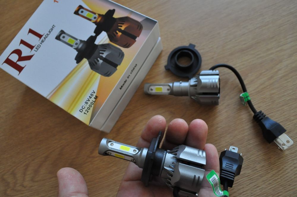 Instalatie H4 LED cu 2 faze pe bec ff puternice noi.