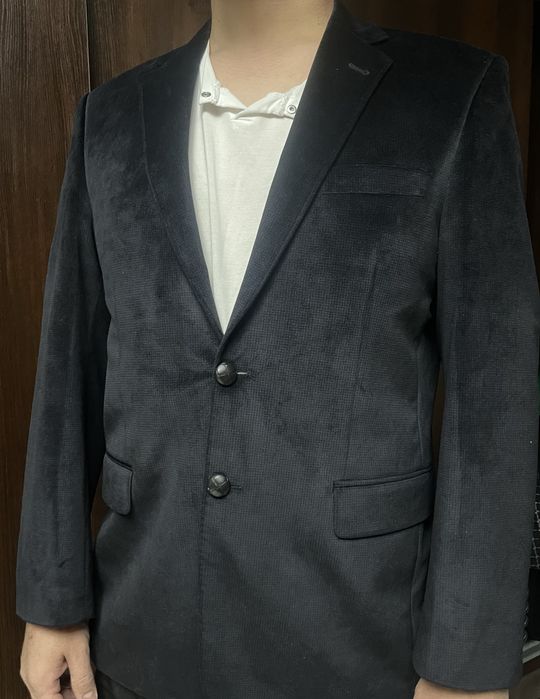 Продам мужскую одежду