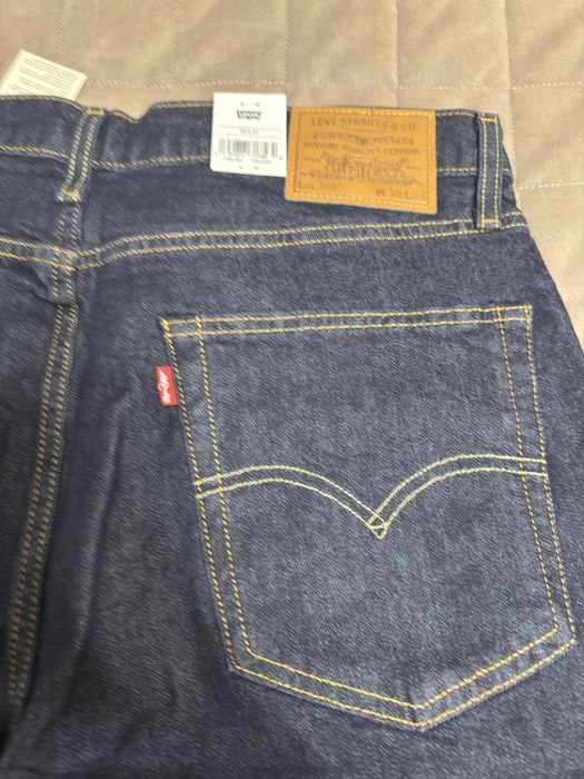 Продам джинсы Levi’s