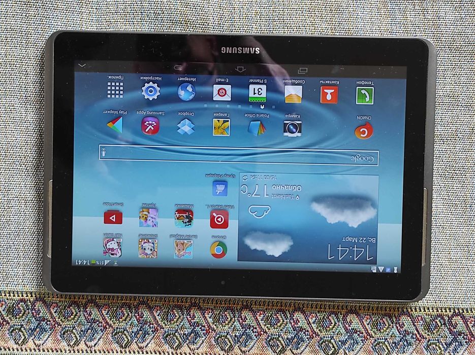 Продается планшет Samsung tab 2. 10.1 экран в рабочем состоянии.