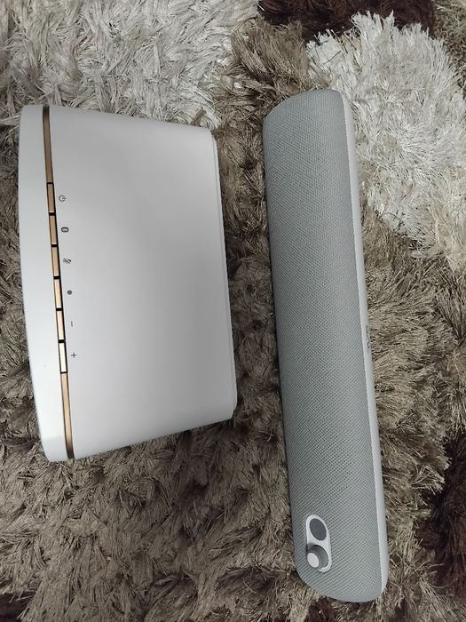 Boxe bluetooth impecabile