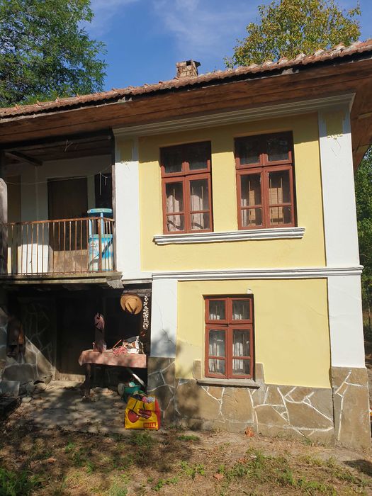 Продава се Къща в Велико Търново, Бузлуджа - 120 кв.м за 276 €/кв.м - Снимка #2