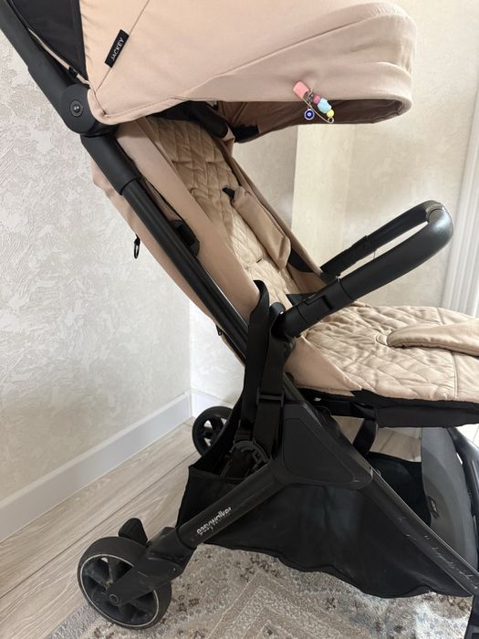 прогулочную коляску Easywalker Jackey