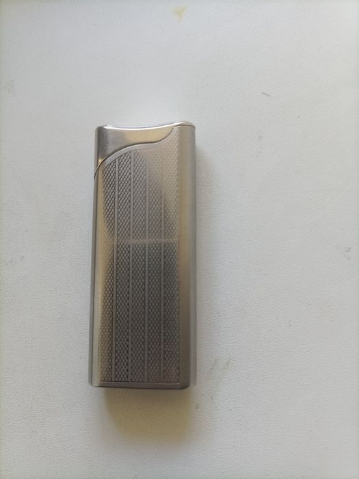 Продам зажигалку продам