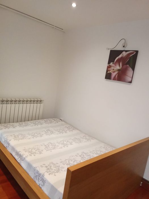 Închiriez garsonieră