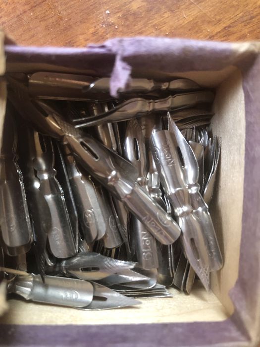 Перо для  каллиграфии новые