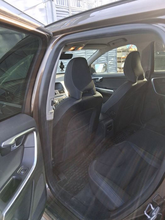 Propietar vând Volvo XC 60