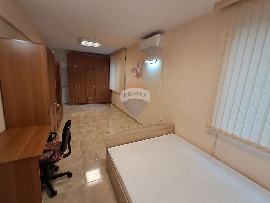 Дава се под наем Двустаен апартамент в Варна, Спортна зала - 54 кв.м за 398.82 € - Снимка #4