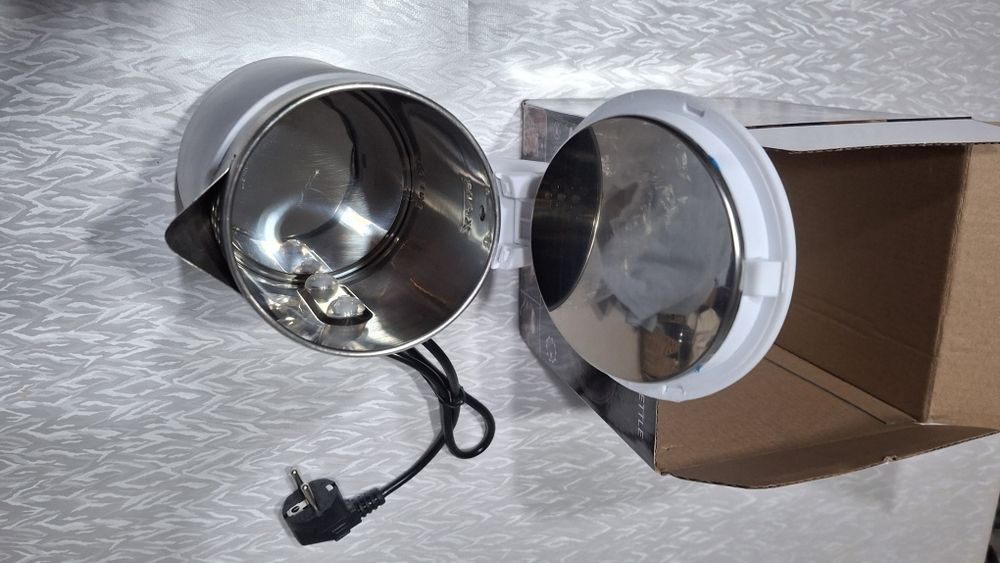 Электро чайник 1000тг