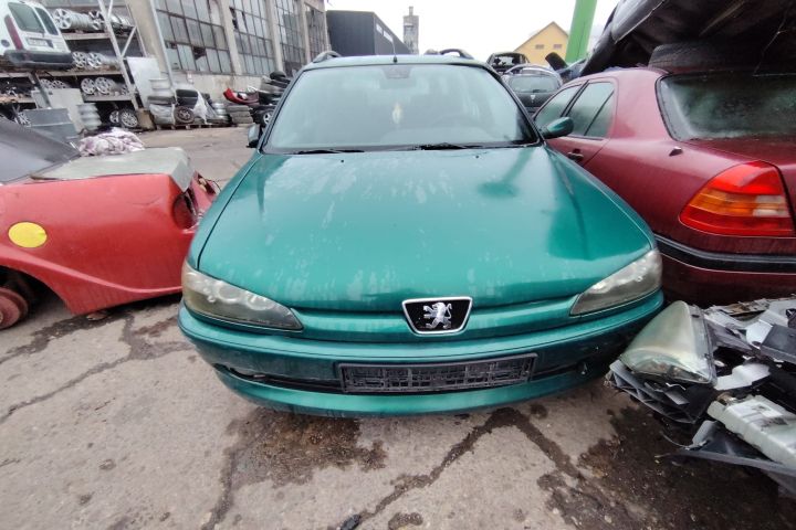 Usa / Portiera fata stanga Peugeot 306 2000 2.0 MT HDI (90 hp)