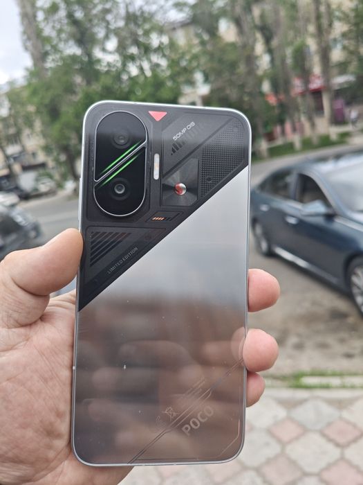 Xiaomi poco F7 12/512