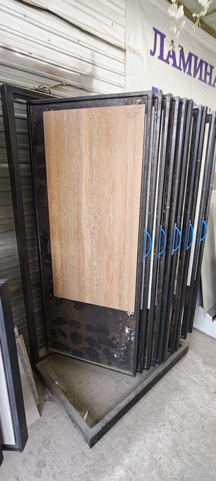 Сдам в аренду стенды