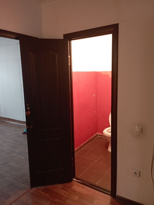 Продам двери межкомнатные