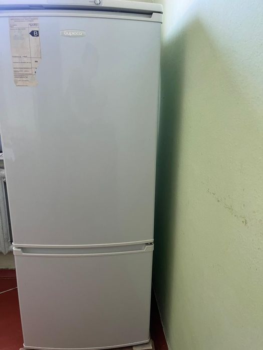 Холодильник бирюса