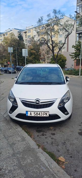 Opel Zafira c tourer 1.6 cng 2014 година