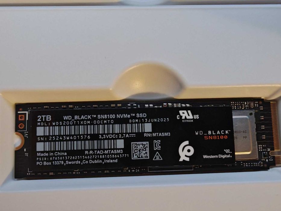 WD_BLACK™ SN8100 NVMe™ SSD PCIe® Gen 5.0 M.2 2280 NVMe™ SSD