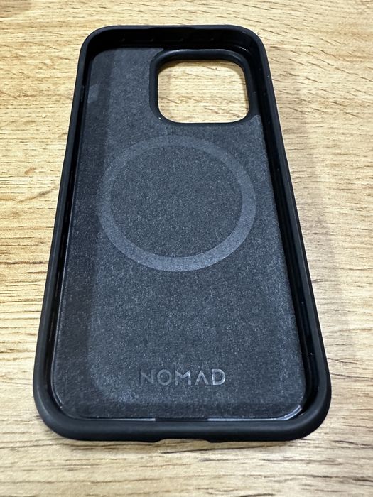 Кейс на " NOMAD " - ест-на кожа с magsafe за Apple Iphone 14 pro max.