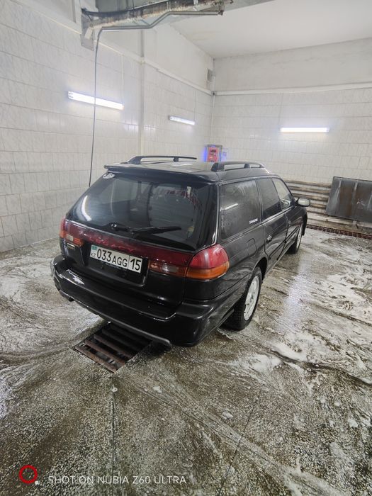 Субару легаси Ланкастер 1997 года