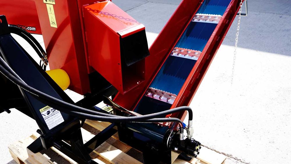 Tocător crengi R-150 cu bandă rulantă