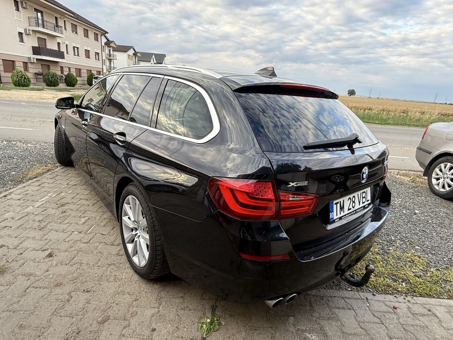Bmw Seria 5  f11 euro 5  distronic ,panoramic