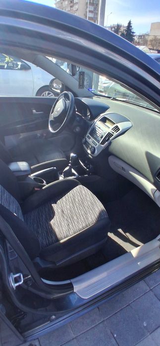 Kia Ceed 1.6 CRDI, 115кс. Климатроник.