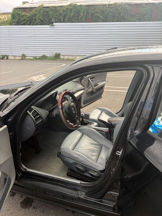 BMW seria 1 120D E87