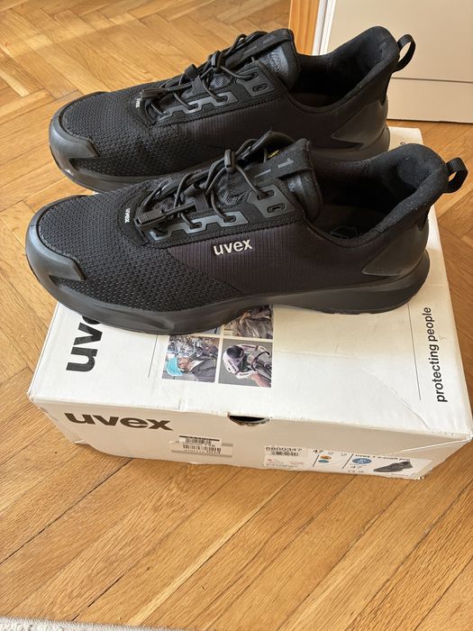 Работни обувки Uvex