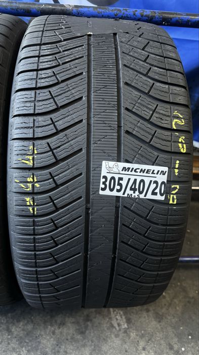 305/40/20 Michelin M+S