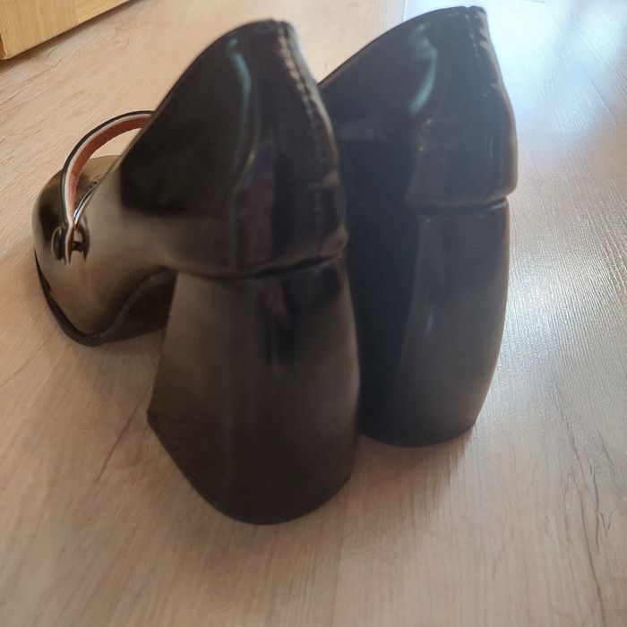 Туфли высокий каблук