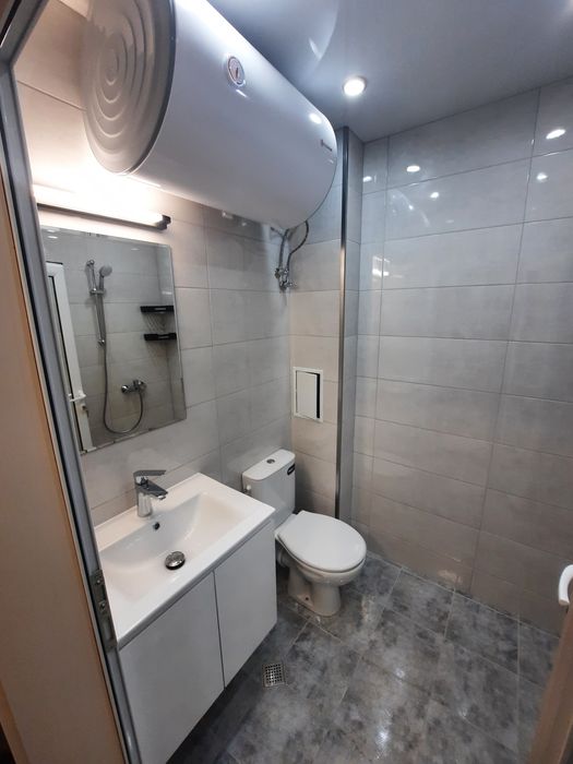 Дава се под наем Двустаен апартамент в Пловдив, Кючук Париж - 60 кв.м за 408 € - Снимка #9