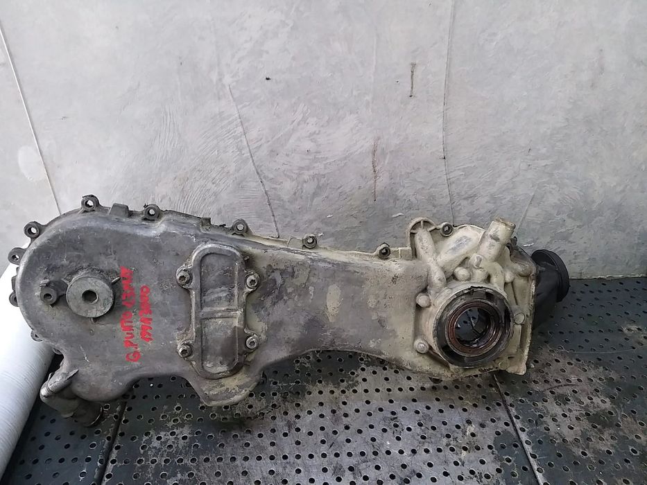 Capac distributie pompa ulei 1.3 mjt fiat grande punto 199 37004600 37005400