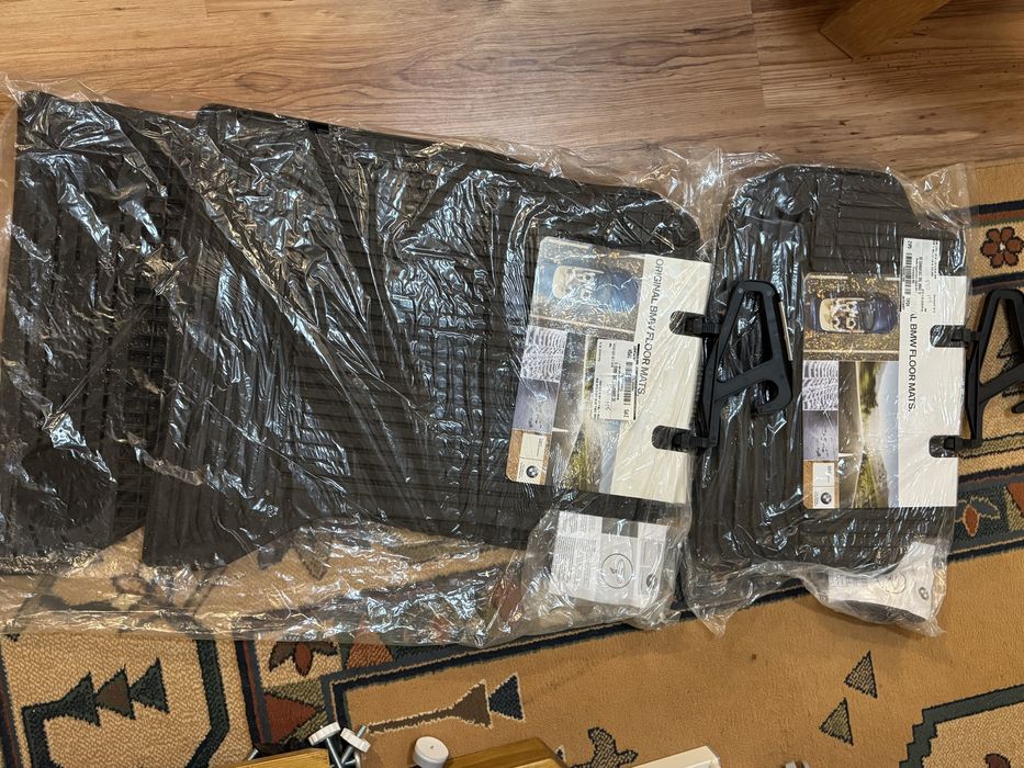 Presuri/Covorase Bmw seria 5 f10 noi originale oem