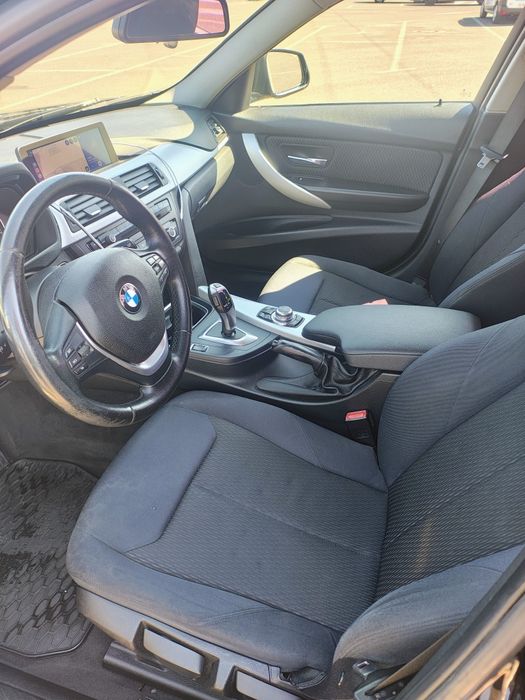 BMW 320i, 184cp, 2012 automat