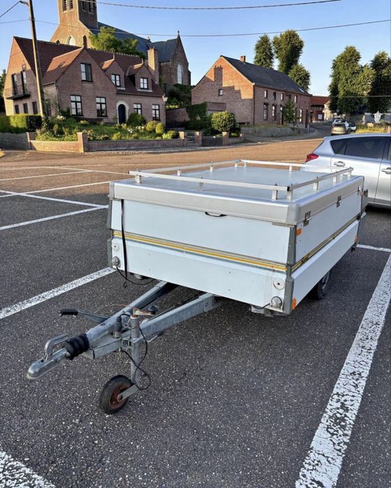 Camping remorca 2006