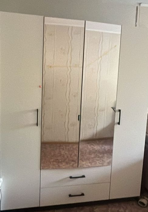 Продам шкаф для одежды в отличном состоянии