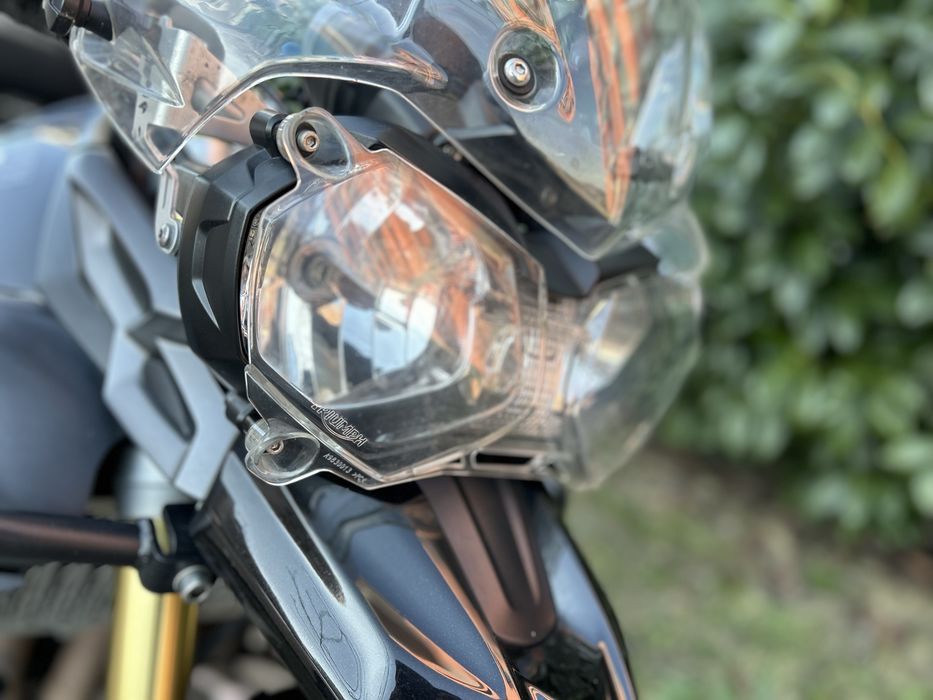 Triumph Tiger 800