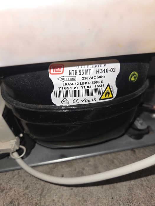 Хладилник Beko TSE N 84см